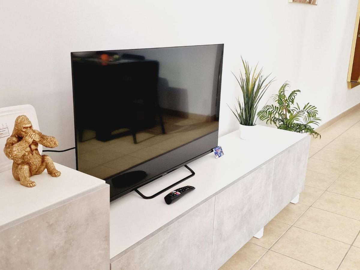 אדחה Precious 3 Bedroom, Oasis De Fanabe Wifi Free מראה חיצוני תמונה