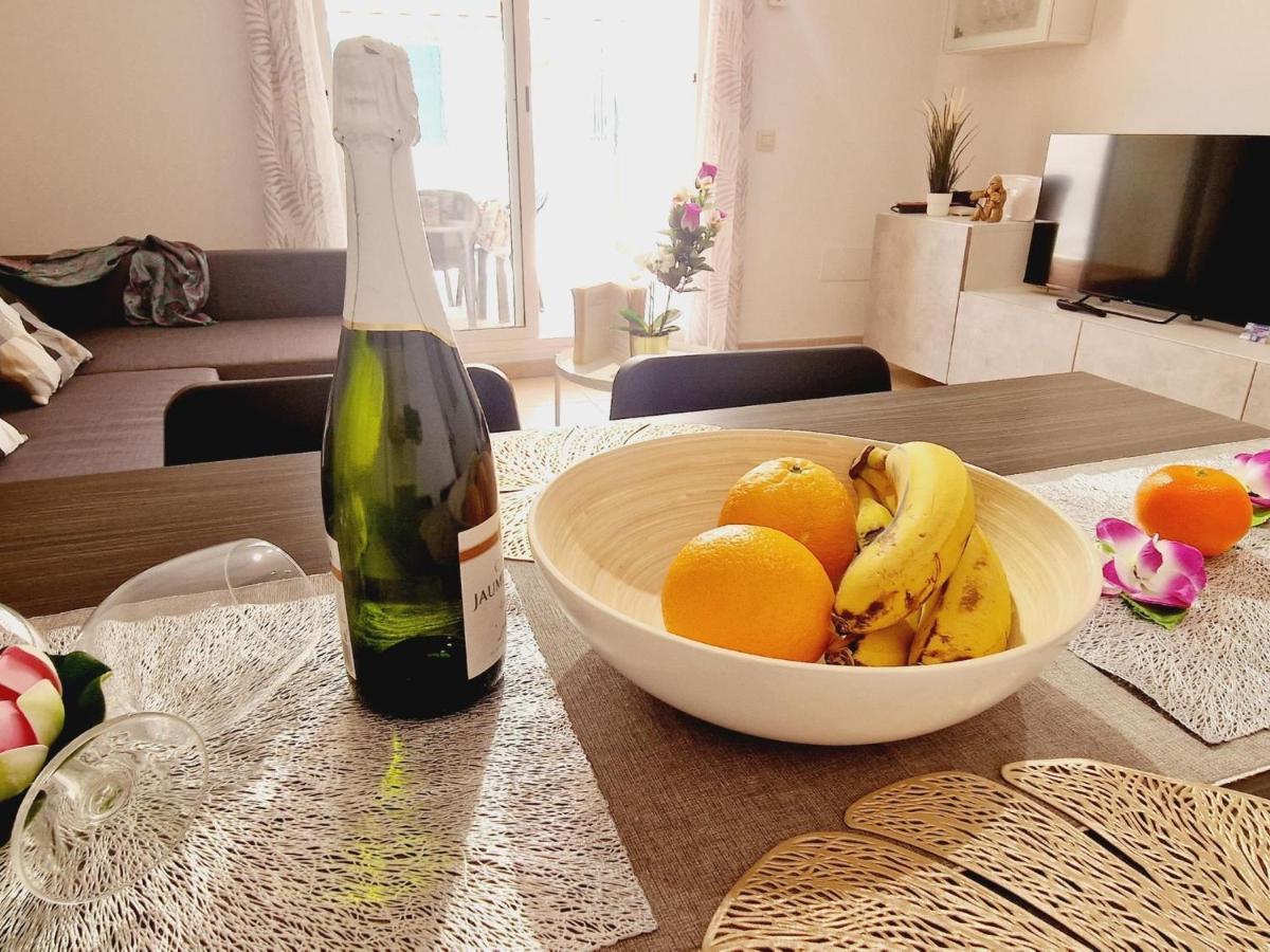 אדחה Precious 3 Bedroom, Oasis De Fanabe Wifi Free מראה חיצוני תמונה